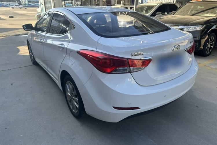 Used Hyundai Elantra 2015 1.6L Automatic Fashion Model
