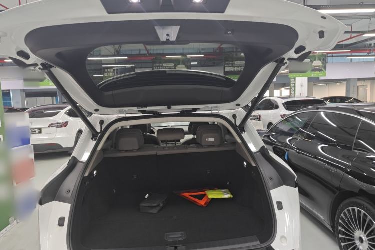 Used Zeekr 7X 2025 75 kWh Rear-Wheel Drive Intelligent Driving Version
