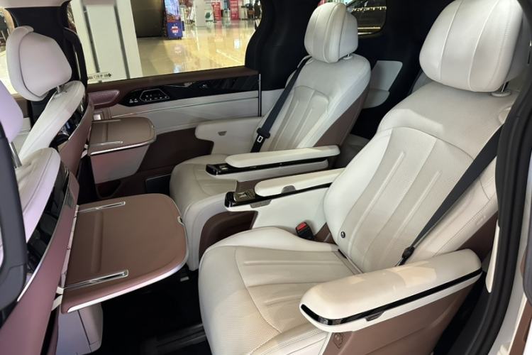 Used BYD Xia 2025 DM-i 1.5T 180km Beyond Edition
