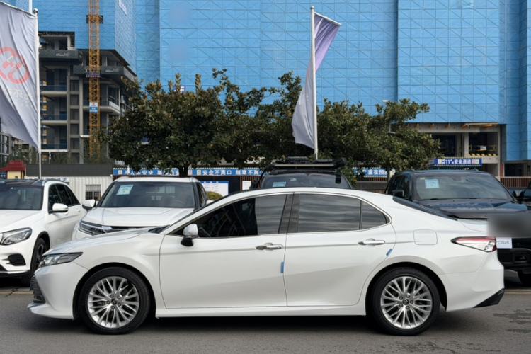 Used Toyota Camry 2018 2.5G Luxury Edition
