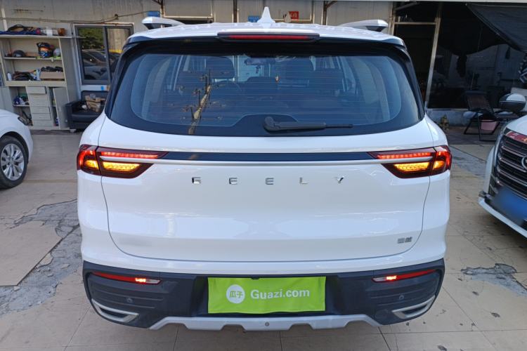 Used Geely Auto Haoyue 2022 1.8TD Automatic Prestige 7-Seater
