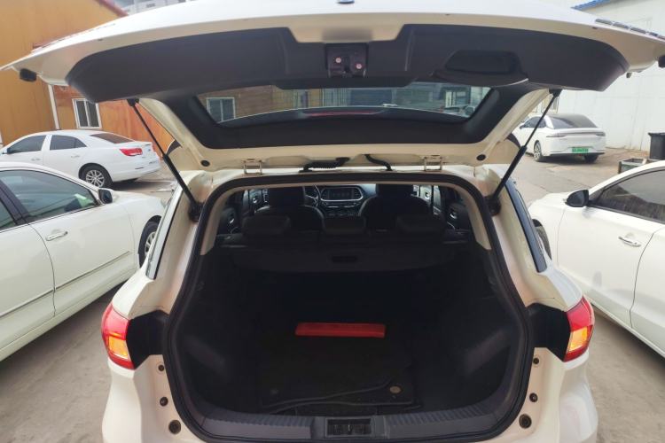 Used GAC Trumpchi GS4 2017 235T Automatic Two-Wheel Drive Luxury Smart Connectivity Version
