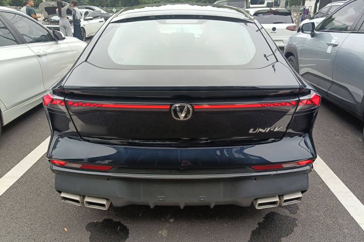 Used Changan UNI-V 2024 1.5T Prestige Sport Edition

