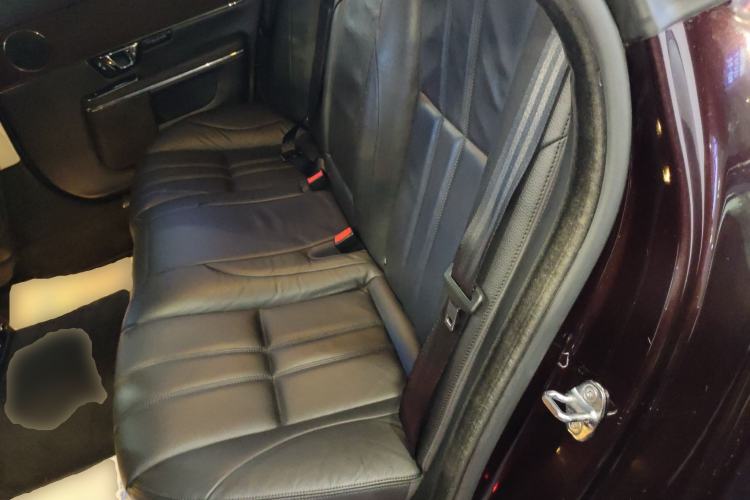 Used Jaguar XJ 2016 XJL 2.0T Two-Wheel-Drive Elegant Business Edition
