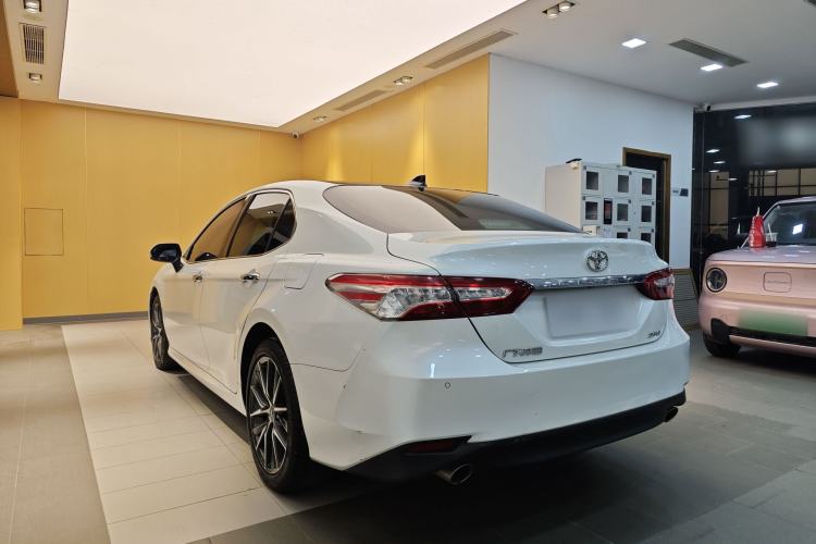 Used Toyota Camry 2021 2.5G Luxury Edition

