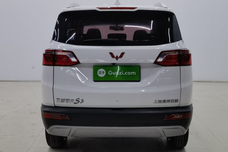 Used Wuling Hongguang S3 2018 1.5L Manual Luxury Model China V Standard
