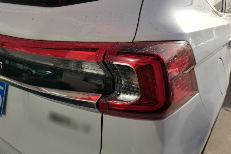 Used FORTHING T5 2022 Grand Edition 1.6L Manual Dream-Chasing Five-Seat Model
