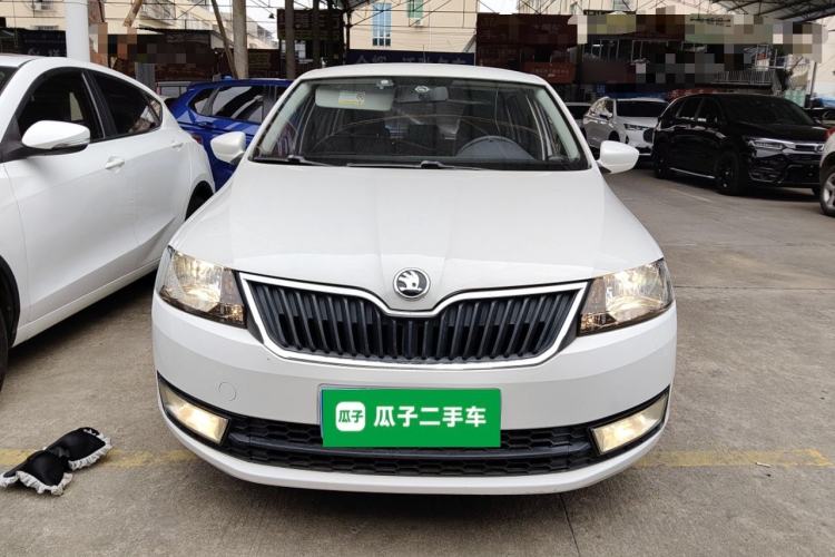 Used Skoda Rapid Spaceback 2016 Revised Version 1.6L Manual Front-Drive Edition
