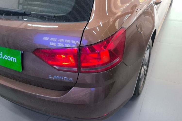 Used Volkswagen Gran Lavida 2017 1.6L Automatic Fashion Edition