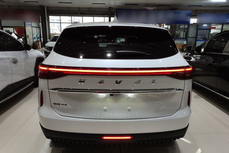 Used Haval H6 2024 1.5T Two-Wheel-Drive Classic Edition
