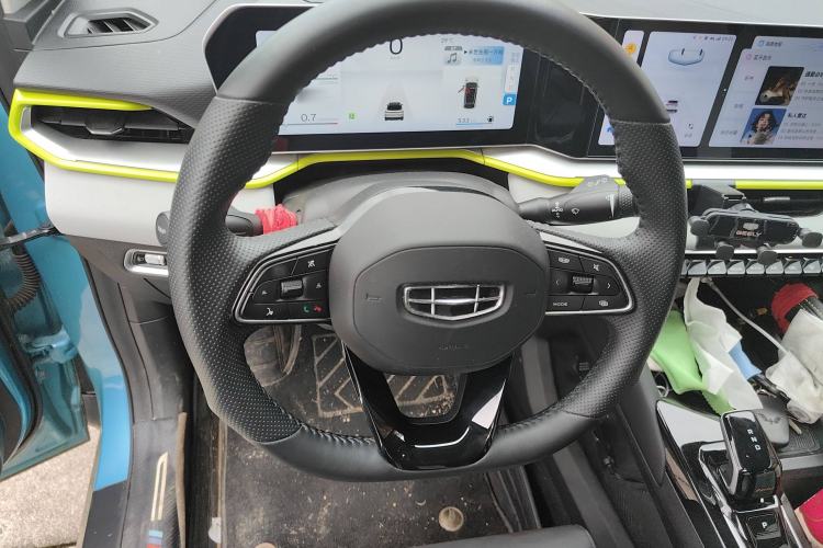 Used Geely Auto Coolray 2022 Bin Yue COOL 1.5TD DCT Battle Edition
