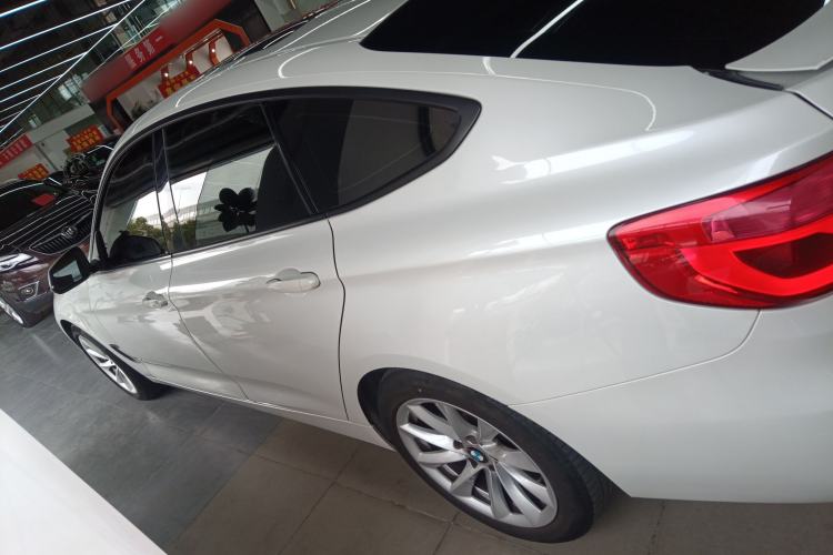 Used BMW 3 Series GT 2019 320i Sport Edition