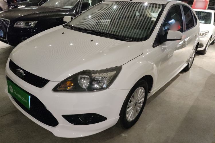 Used Ford Focus 2013 Hatchback Classic 1.8L Automatic Fashion Edition