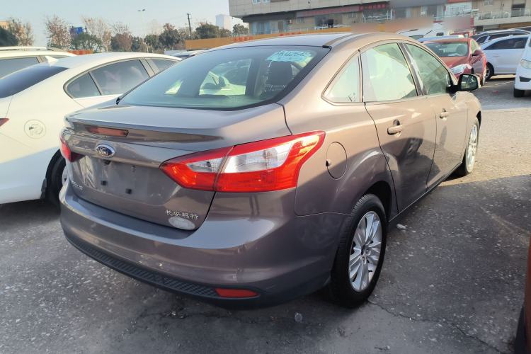 Used Ford Focus 2012 Sedan 1.6L Automatic Comfort Model
