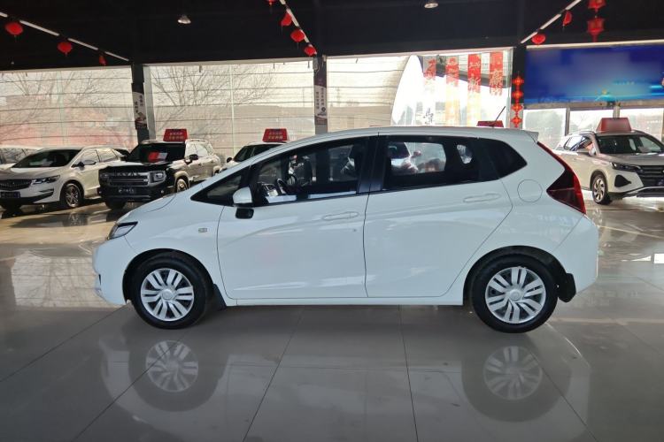 Used Honda Fit 2016 1.5L LXS CVT Comfort Sunroof Version
