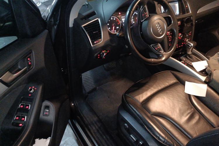 Used Audi Q5 2015 40 TFSI Technology Edition
