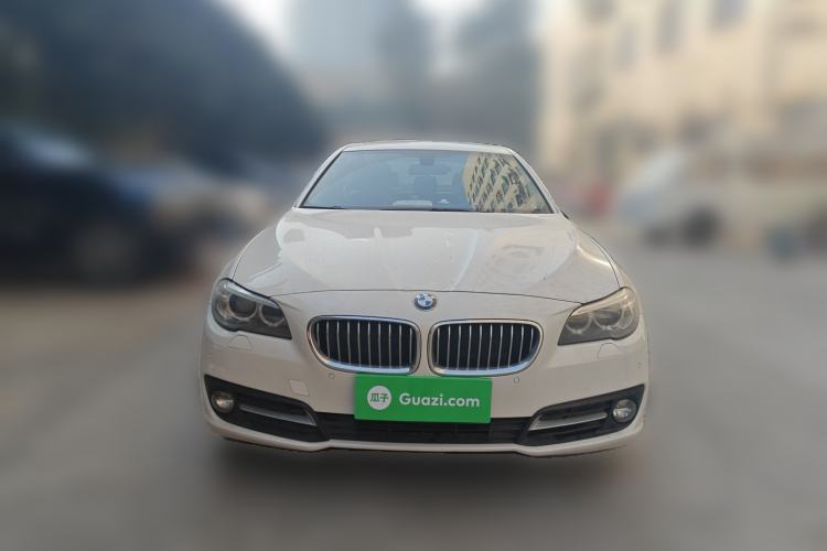 Used BMW 5 Series 2014 520i Elegant Edition
