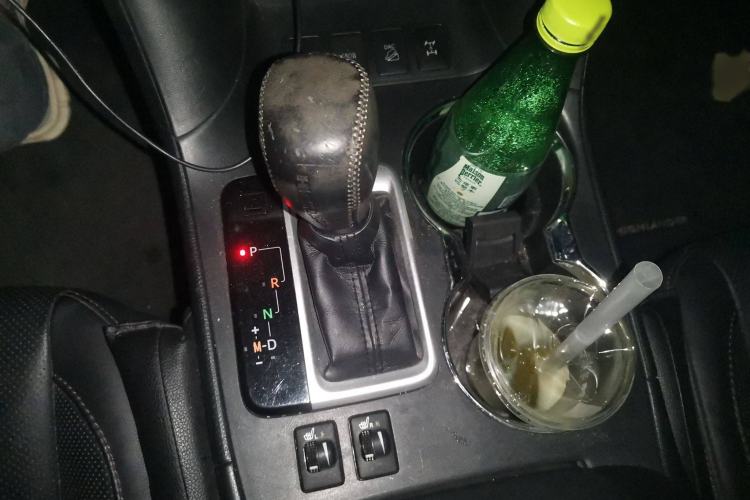 Used Toyota Highlander 2018 2.0T Four-Wheel Drive Luxury Edition 7 Seats China V Emission Standard
