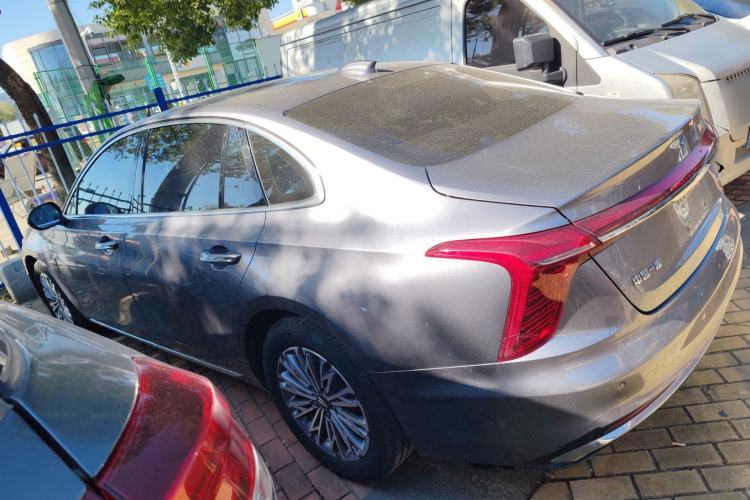 Used Hongqi H5 2023 2.0T Automatic Smart Connect Flagship Edition
