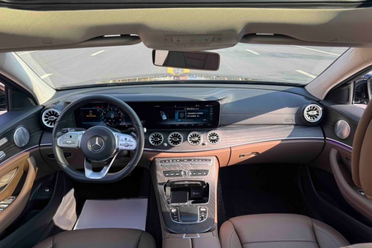 Used Mercedes-Benz E-Class 2019 Restyled E 300 L Sport Luxury Edition
