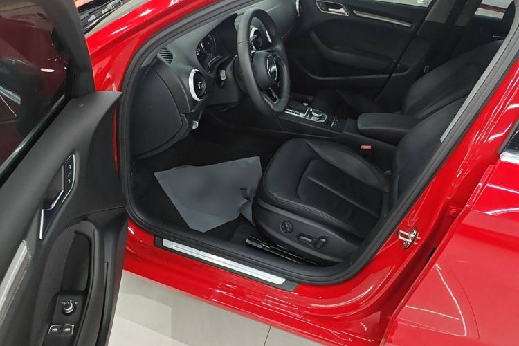 Used Audi A3 2018 30th Anniversary Edition Limousine 35 TFSI Style Model
