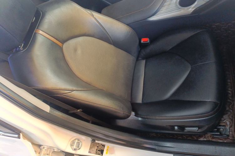 Used Toyota Camry 2018 Dual-Engine 2.5 HG Luxury Edition
