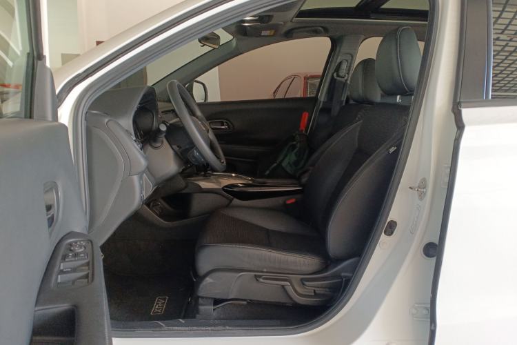 Used Honda XR-V 2017 1.8L EXi CVT Comfort Version
