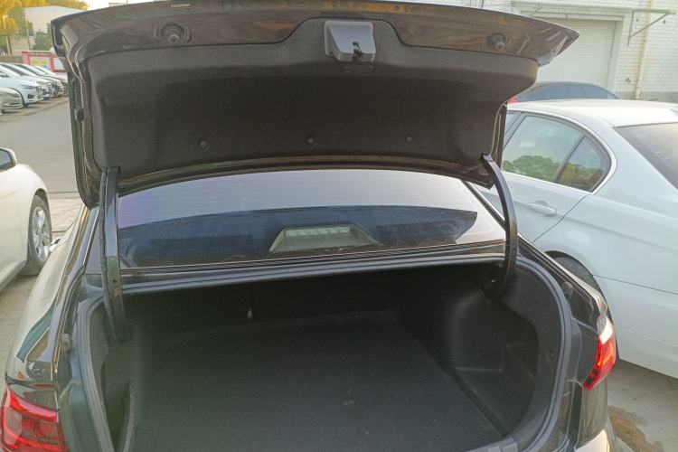 Used Volkswagen Bora 2023 300TSI DSG Prestige Edition
