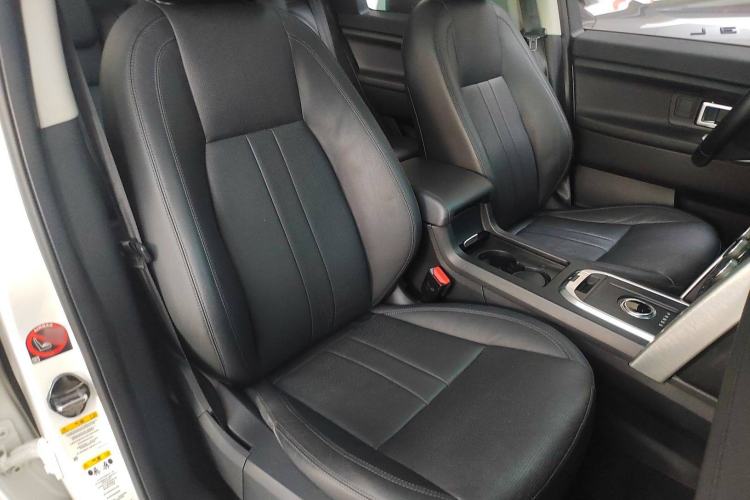 Used Land Rover Discovery Sport 2019 240 PS SE Version China V Standard
