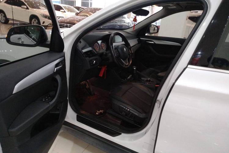 Used BMW X1 2018 sDrive20Li Leading Model