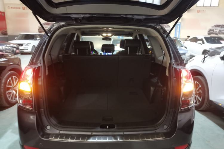 Used Chevrolet Captiva 2014 2.4L 4x4 Flagship Edition 7 Seats
