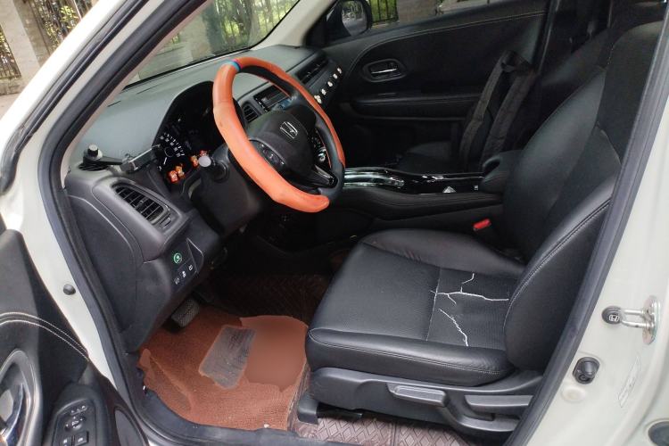 Used Honda Vezel 2020 1.5L CVT Pioneer Edition
