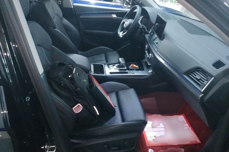 Used Audi Q5L 2022 40T Luxury Dynamic Model
