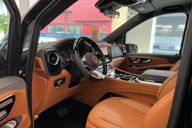 Used Mercedes-Benz Vito 2024 2.0T Business Version 7 Seats
