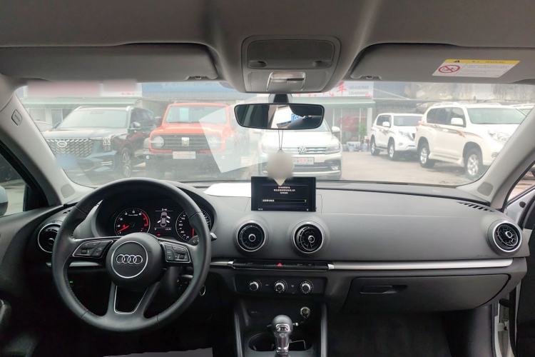 Used Audi A3 2019 Limousine 35 TFSI Ambition China V
