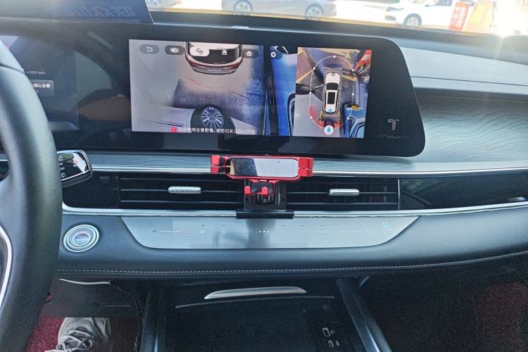 Used Chery Tiggo 8 PRO 2024 Champion Edition 290T Two-Wheel Drive Shining Version 5 Seats
