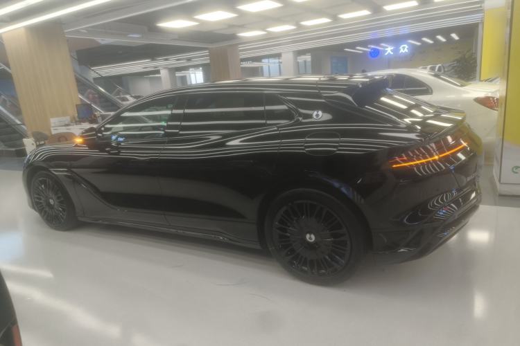 Used Denza Z9GT 2024 1100 Four-Wheel Drive Ultra Version
