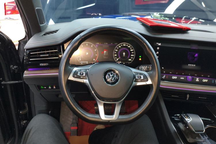 Used Volkswagen Touareg 2019 3.0 TSI Advanced Version China V Standard