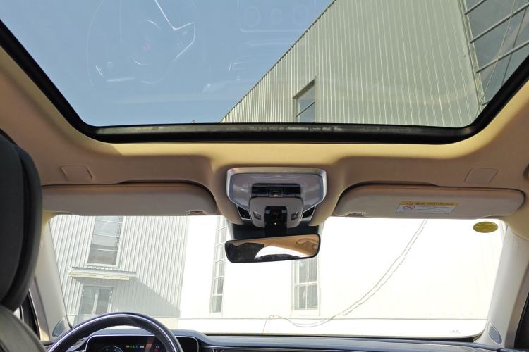 Used Hongqi H9 2023 2.0T Smart Connect Flagship Edition
