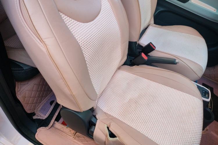 Used Chery QQ Ice Cream 2022 120km Conical Shape Lithium Iron Phosphate
