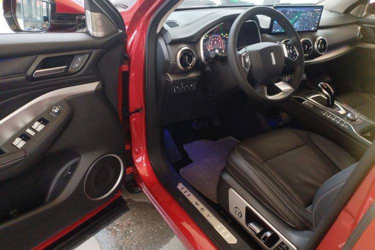 Used Wey VV6 2021 2.0T Two-Wheel Drive Smart Plus
