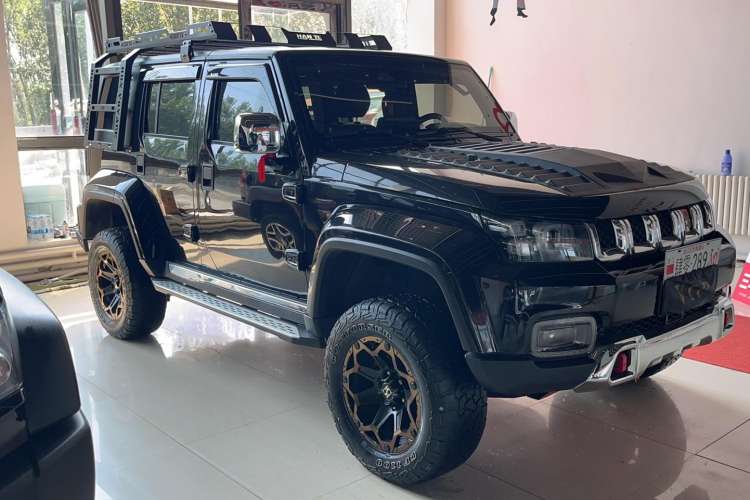 Used Beijing Auto BJ40 2018 PLUS 2.3T Automatic Four-Wheel Drive Flagship Version China V Emission Standard
