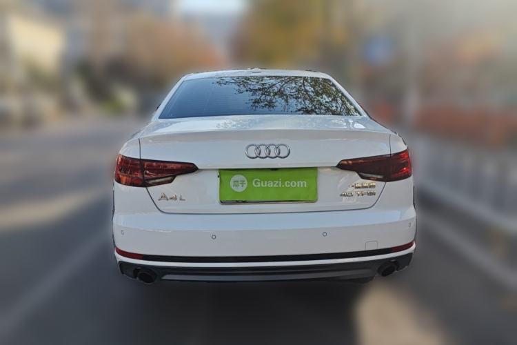 Used Audi A4L 2018 30th Anniversary Edition 40 TFSI Fashion Model
