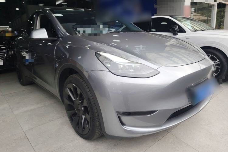 Used Tesla Model Y 2024 Long-Range All-Wheel-Drive Version