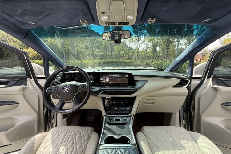 Used Buick GL8 2021 ES Landtrek 653T Comfort Edition