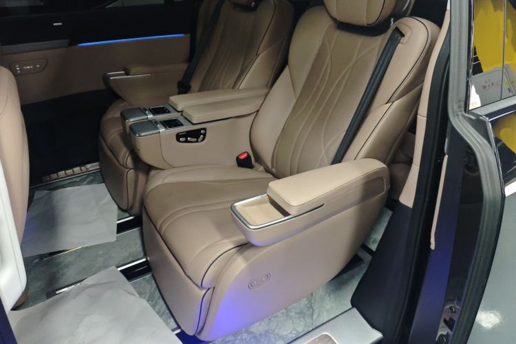 Used XPeng X9 2024 702 Ultra-Long Range Pro