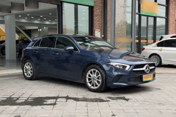 Used Mercedes-Benz A-Class 2022 Second Facelift A 200 Fashion Version
