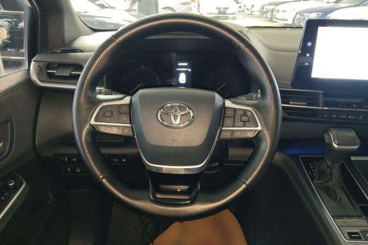 Used Toyota Sienna 2021 2.5L Hybrid Premium Edition