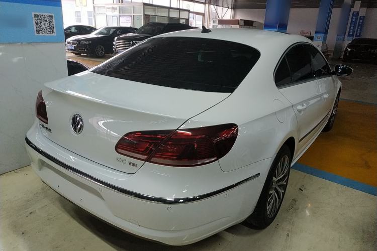 Used Volkswagen FAW-Volkswagen CC 2015 2.0 TSI Ultimate Model

