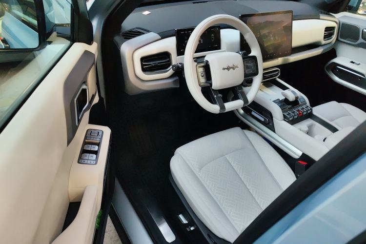 Used  Titanium 3 2025 501KM All-Wheel Drive Intelligent Driving Ultra Version
